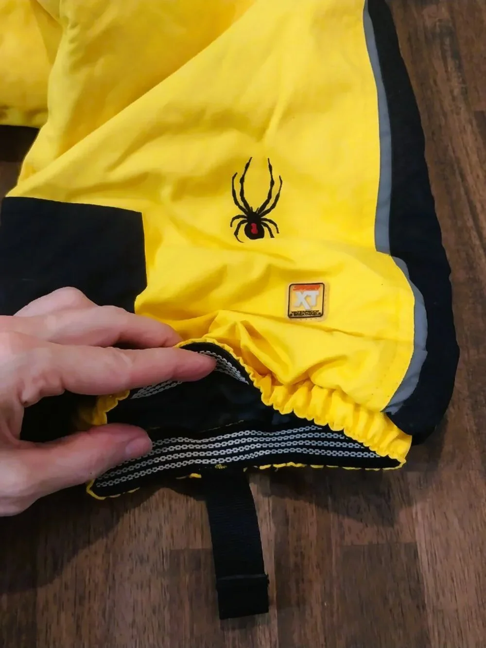 Kids Youth Spyder Snowsuit Yellow Black Size 7 Growing Size One Piece Coveralls.